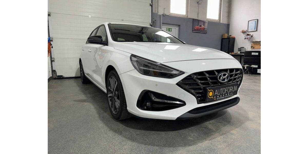 Hyundai i30 90.000 km 14.490 &euro; Knittlingen 75438