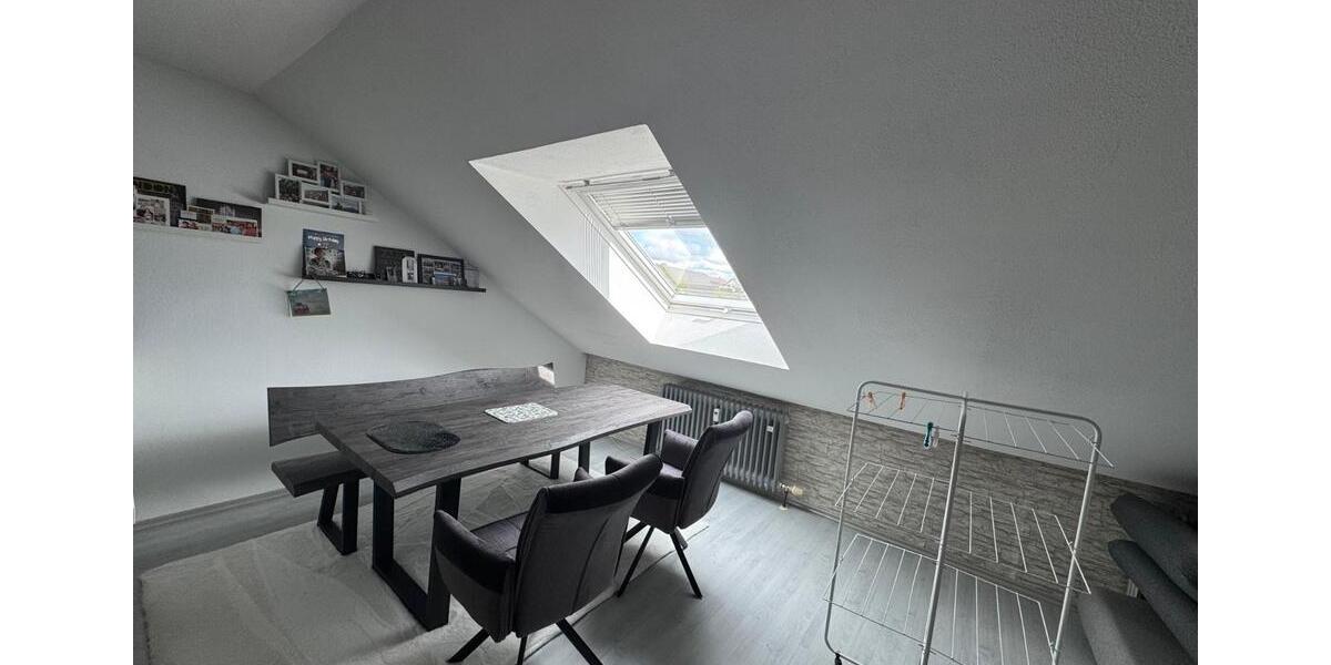 Dachgeschoßwohnung Bretten - 2.5 Zimmer, 60 m&sup2;, 750&euro; | Angebot:26235939