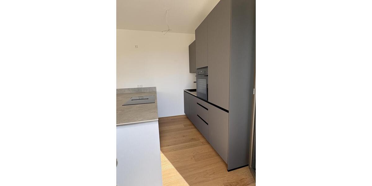 Einfamilienhaus Leonberg - 3 Zimmer, 99 m&sup2;, 2.083&euro; | Angebot:23712851