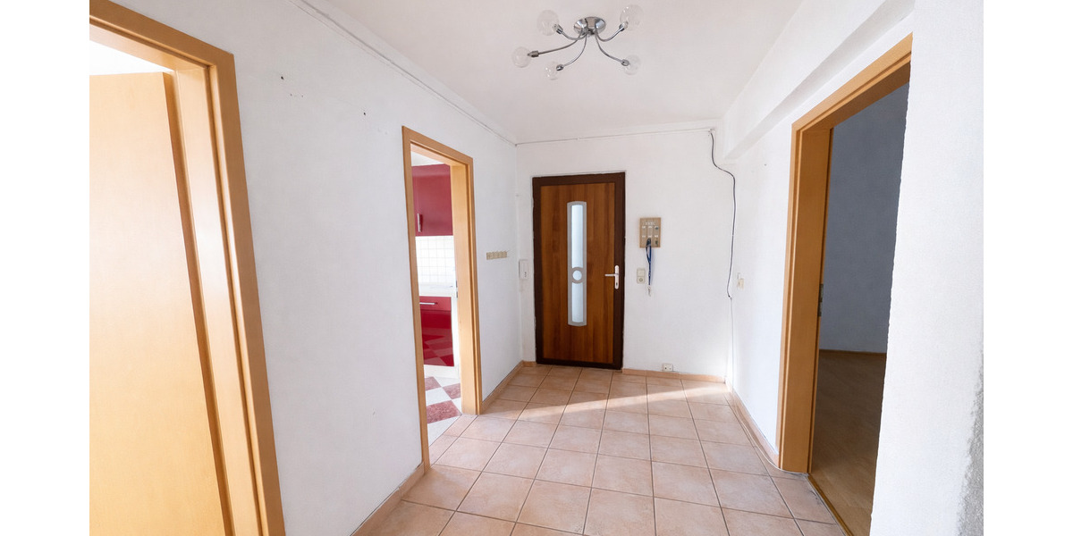 Attraktive 3-Zimmer-Wohnung mit großem Balkon, schöner Küche und Stellplatzoption 3 zimmer