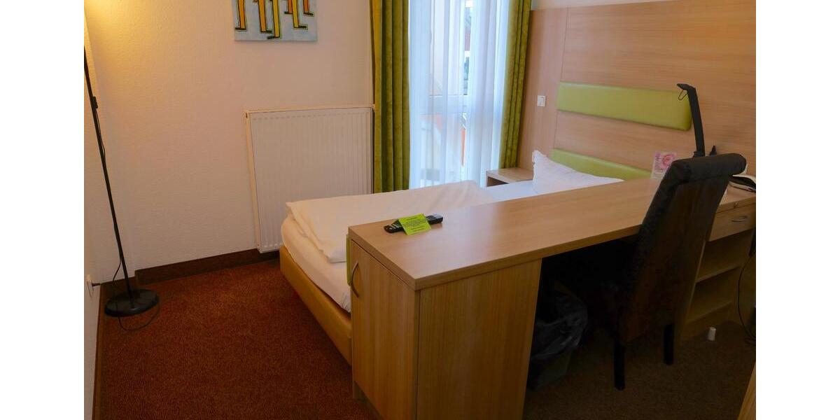 Etagenwohnung Karlsruhe Innenstadt-Ost - 1 Zimmer, 22 m&sup2;, 650&euro; | Angebot:25208390