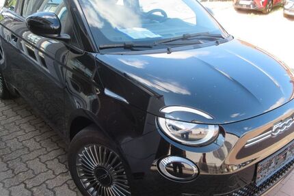 Fiat 500e 5.900 km 18.680 &euro; Niefern-Öschelbronn 75223