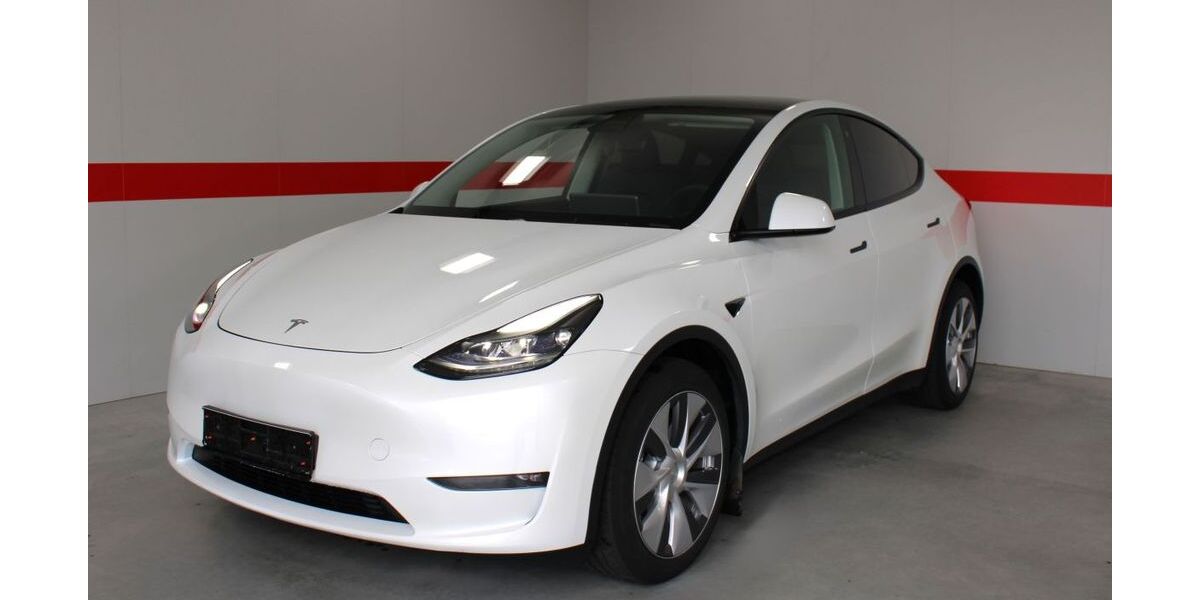 Tesla Model Y 34.500 km 34.999 &euro; Althengstett 75382