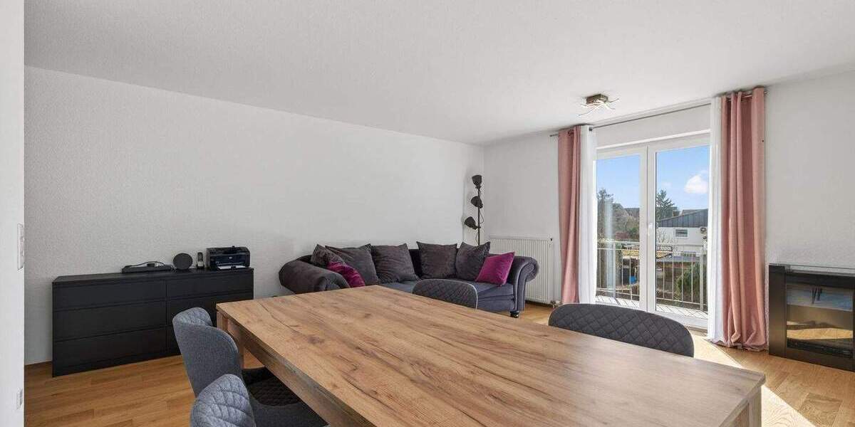 Etagenwohnung Stutensee / Spöck Spöck - 4 Zimmer, 96 m&sup2;, 384.000&euro; | Angebot:25681062