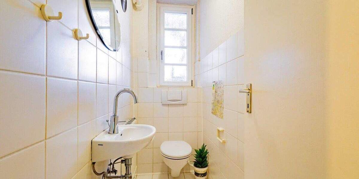 Etagenwohnung Karlsruhe Mühlburg - 4 Zimmer, 110 m&sup2;, 487.000&euro; | Angebot:25730105