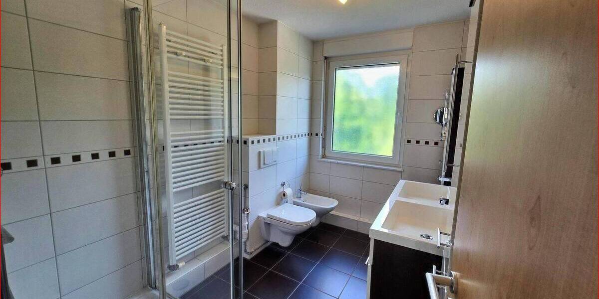 Reihenmittelhaus Pforzheim Nordstadt - 6 Zimmer, 149 m&sup2;, 495.000&euro; | Angebot:25665807