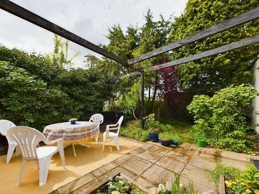 Haus zum Kaufen in Sonnenhof 420.000 € 164.82 m²