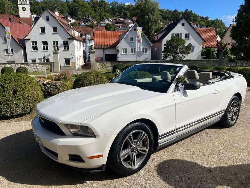 Ford Mustang 169.000 km 11.500 € Wildberg 72218