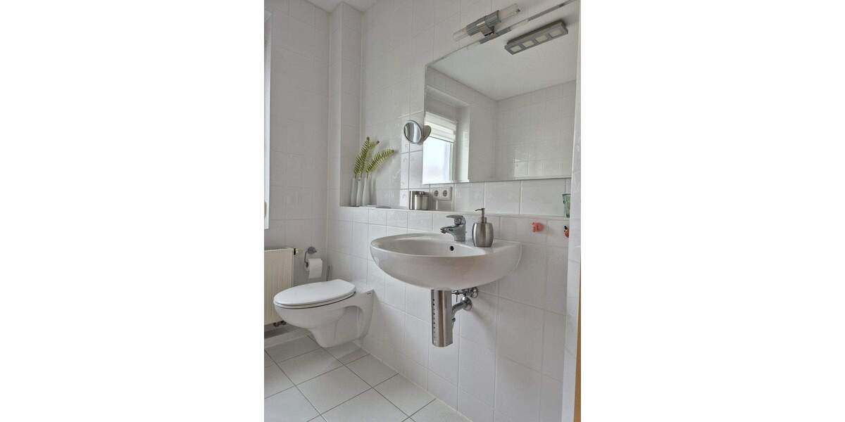 Niedrigenergie-Haus in ruhiger Wohnlage reserviert 5 zimmer