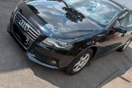 Audi A4 245.000 km 5.600 &euro; Mönsheim 71297