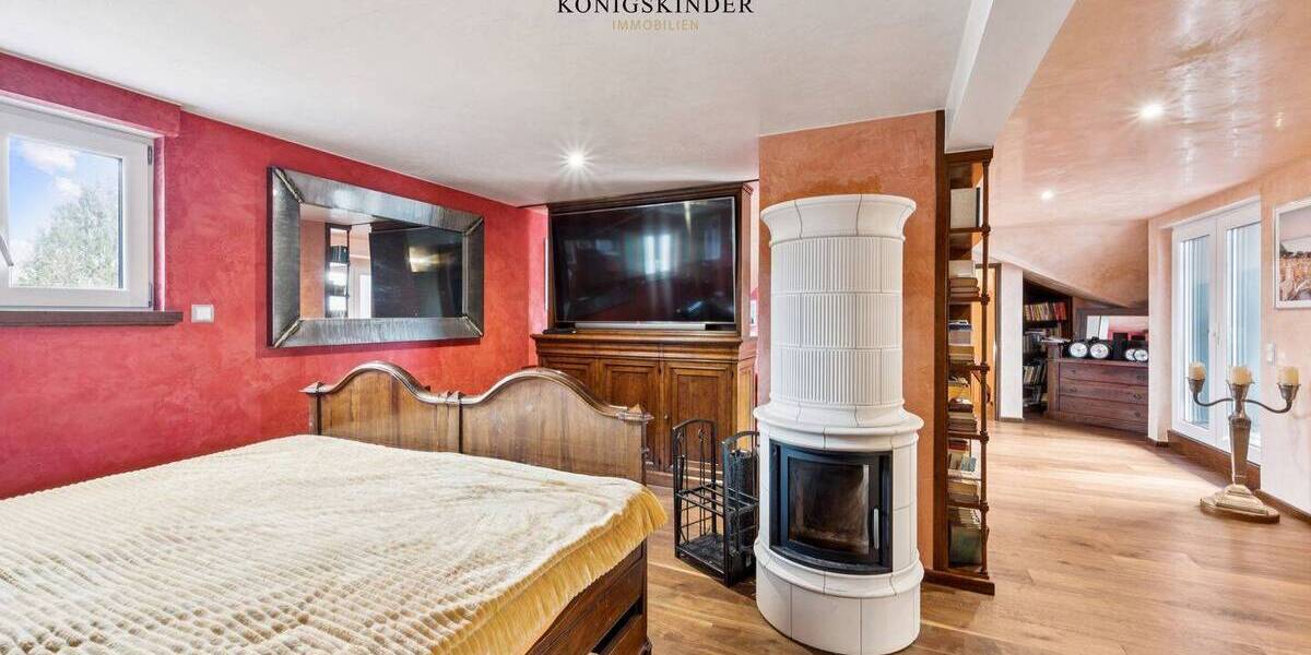 Mehrfamilienhaus, Wohnhaus Pforzheim Südweststadt - 6 Zimmer, 302 m&sup2;, 1.250.000&euro; | Angebot:26512811