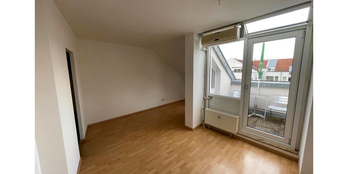 Dachgeschoßwohnung Karlsruhe Hagsfeld - 2 Zimmer, 34 m&sup2;, 720&euro; | Angebot:25632706