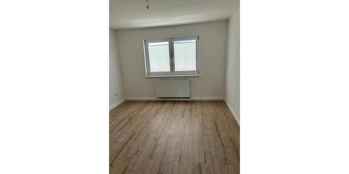 Etagenwohnung Knittlingen - 3 Zimmer, 62 m&sup2;, 199.000&euro; | Angebot:27202068
