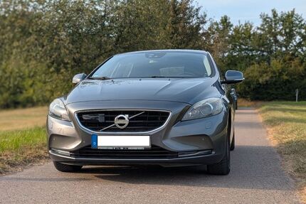 Volvo V40 143.500 km 11.500 € Sternenfels 75447
