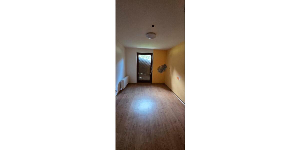 Erdgeschoßwohnung Sindelfingen Darmsheim - 4 Zimmer, 93 m&sup2;, 1.101&euro; | Angebot:26455611