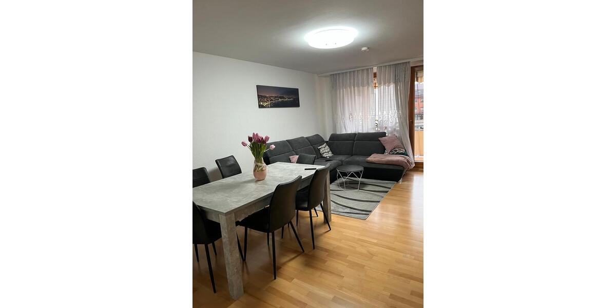 Etagenwohnung Pforzheim Weststadt - 3 Zimmer, 70 m&sup2;, 230.000&euro; | Angebot:25446663