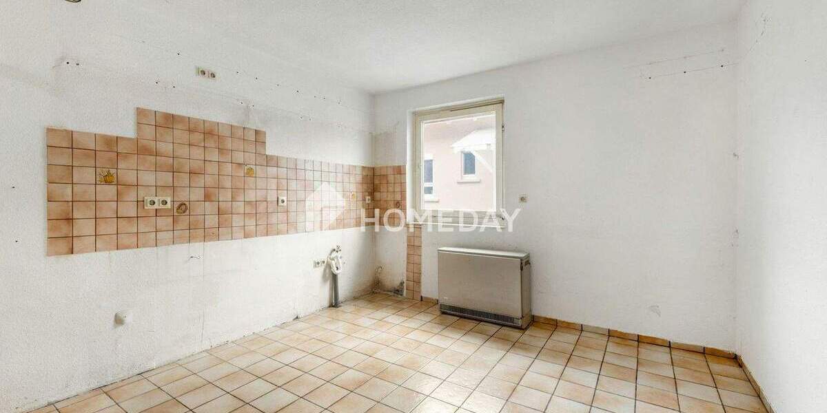 Mehrfamilienhaus, Wohnhaus Eberdingen Hochdorf - 7 Zimmer, 138 m&sup2;, 410.000&euro; | Angebot:25737584