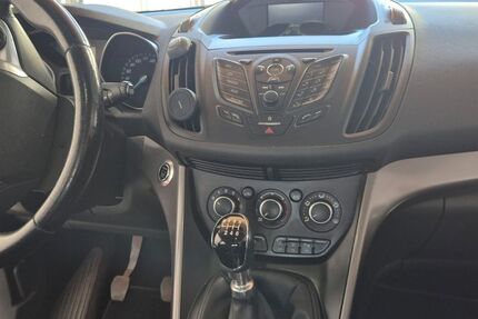 Ford Kuga 161.000 km 7.700 &euro; Bad Liebenzell 75378