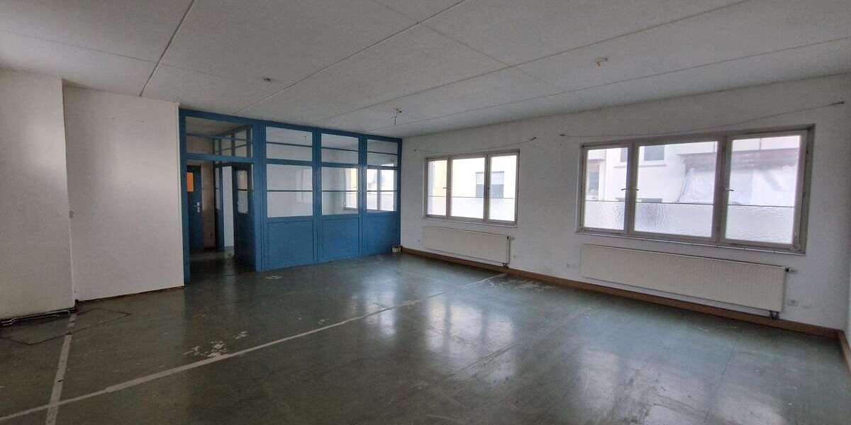 Gewerbeobjekt Pforzheim Innenstadt - 325&euro; | Angebot:26863345