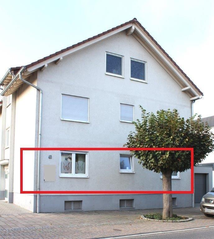 *** Großzügige 4-Zi.-Mietwohnung in Karlsdorf *** 4 zimmer