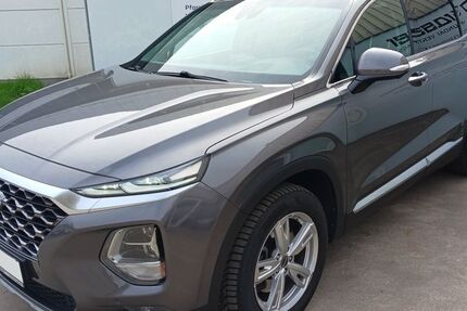 Hyundai SANTA FE 69.000 km 28.790 &euro; Ettlingen 76275