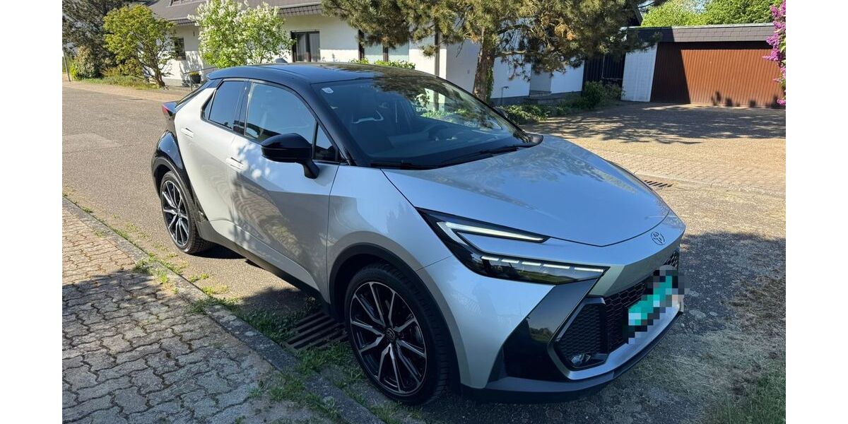 Toyota C-HR 33.000 km 29.950 &euro; Stutensee 76297