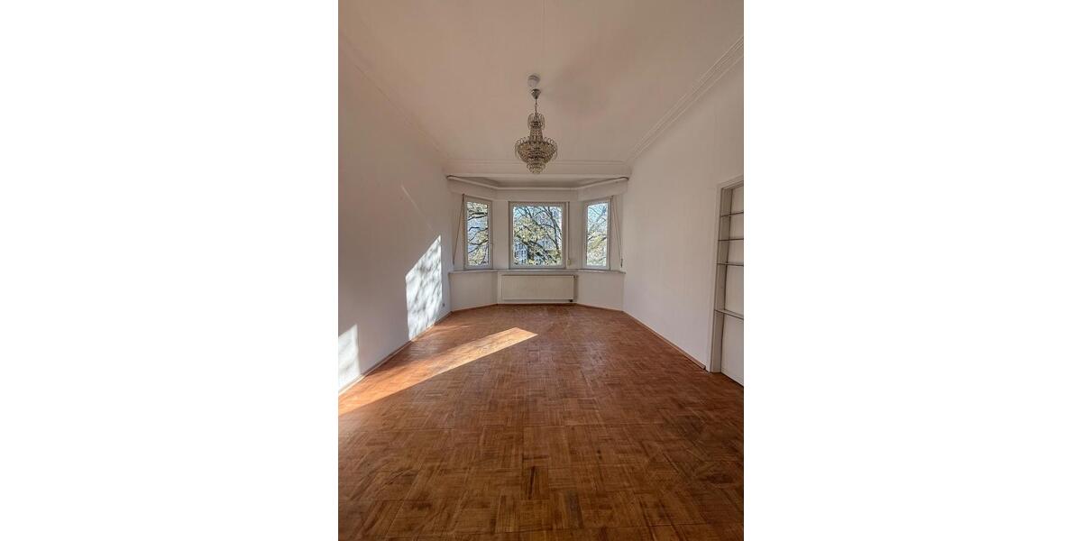 Etagenwohnung Pforzheim Nordstadt - 4.5 Zimmer, 115 m&sup2;, 950&euro; | Angebot:26222422