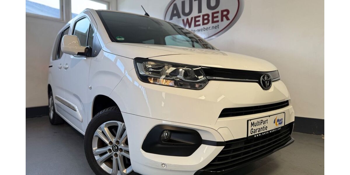 Toyota Proace City 81.500 km 18.590 &euro; Sindelfingen/Darmsheim 71069