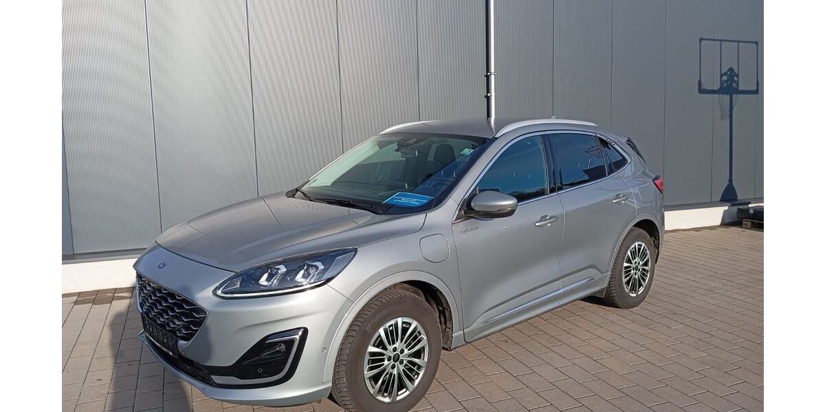 Ford Kuga 57.182 km 25.300 &euro; Walzbachtal 75045