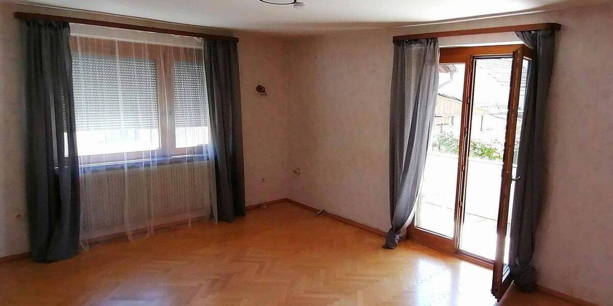 Mehrfamilienhaus, Wohnhaus Markgröningen - 8 Zimmer, 170 m&sup2;, 630.000&euro; | Angebot:26443444