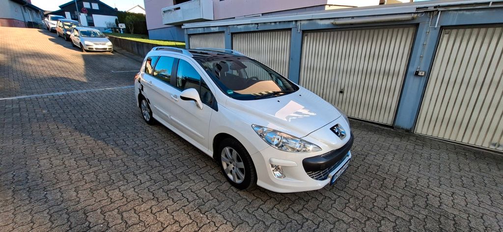 Peugeot 308 210.000 km 2.800 &euro; Neulingen 75245