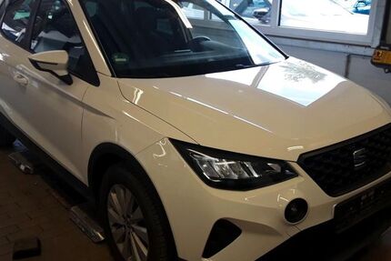 Seat Arona 144.000 km 11.350 &euro; Ditzingen 71254