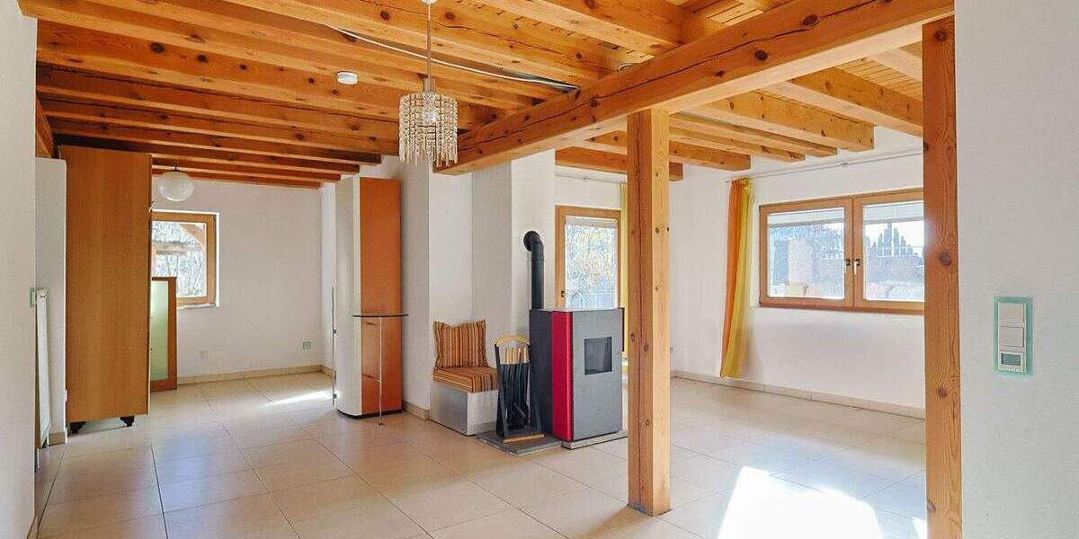 Einfamilienhaus Ernstmühl-Calw Ernstmühl - 7 Zimmer, 159 m&sup2;, 445.000&euro; | Angebot:25798972