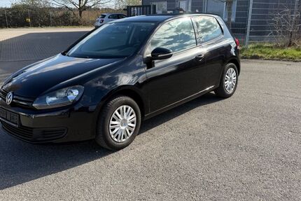 VW Golf 241.000 km 1.999 &euro; Markgröningen 71706