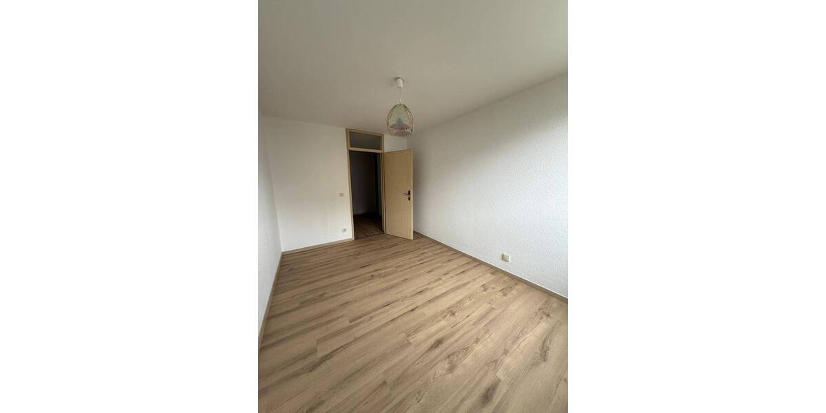 Etagenwohnung Pforzheim Haidach - 3 Zimmer, 88 m&sup2;, 299.000&euro; | Angebot:26364065