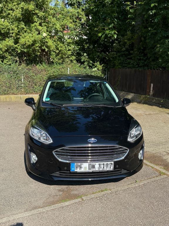 Ford Fiesta 45.000 km 13.800 € Niefern 75223