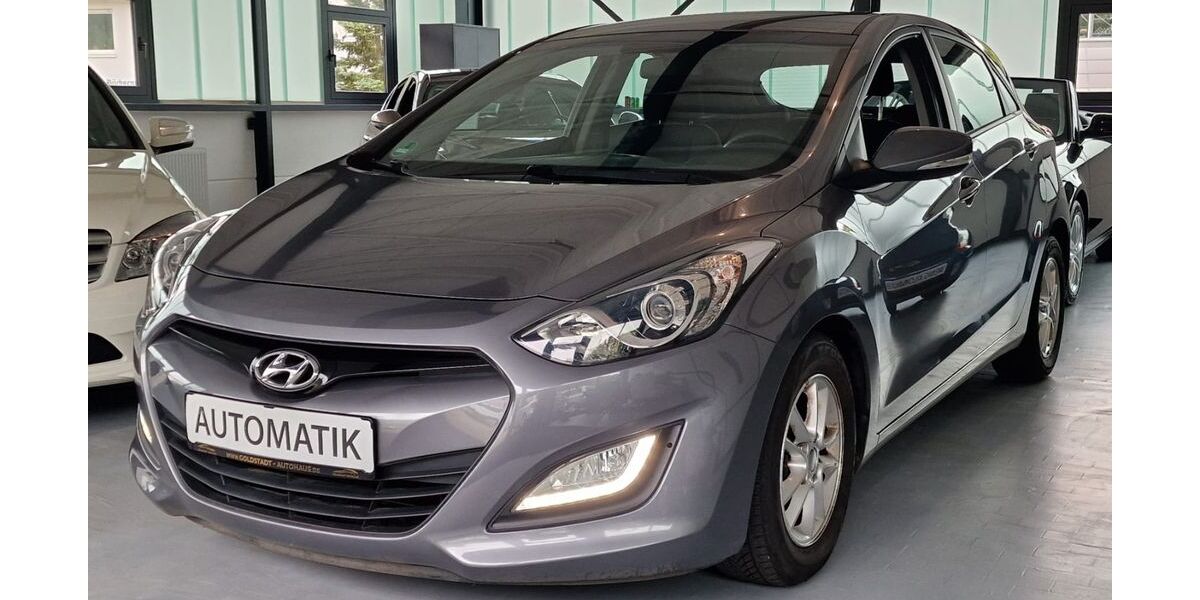 Hyundai i30 52.650 km 11.499 &euro; Keltern (Pforzheim) 75210
