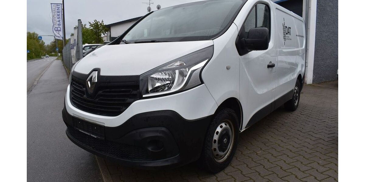 Renault Trafic 133.900 km 15.890 € Sindelfingen-Darmsheim 71069