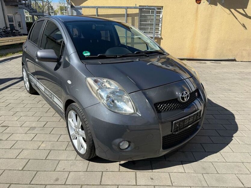 Yaris