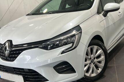 Renault Clio 77.000 km 12.995 &euro; Bretten 75015