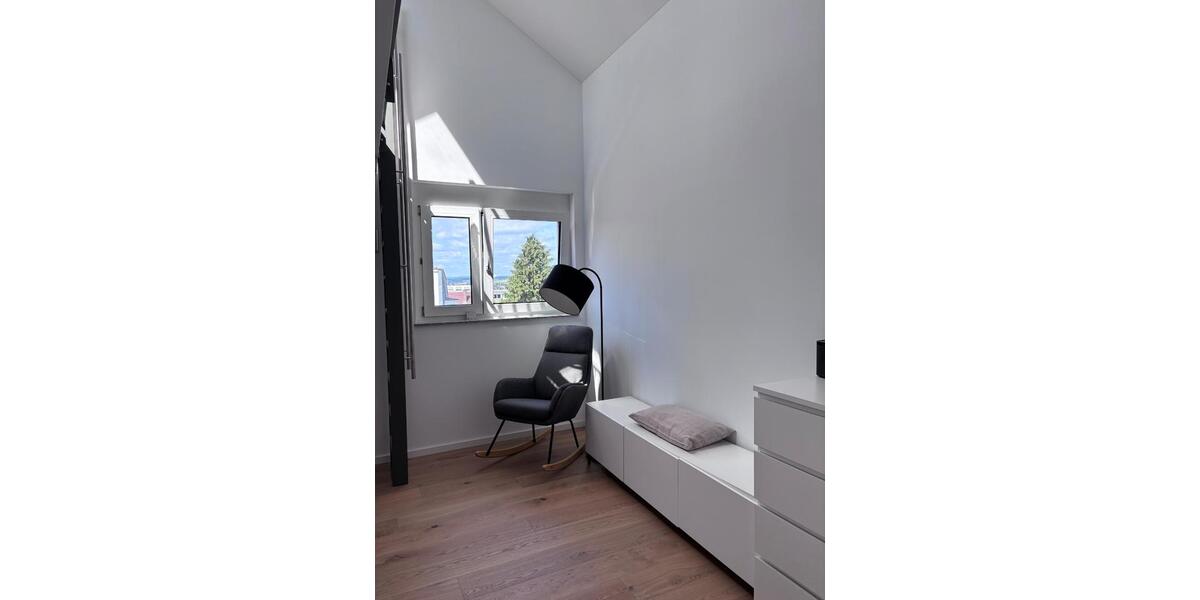Dachgeschoßwohnung Leonberg - 3 Zimmer, 95 m&sup2;, 610.000&euro; | Angebot:26987256