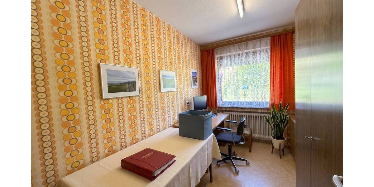 Reihenendhaus Ostelsheim - 8 Zimmer, 216 m&sup2;, 479.000&euro; | Angebot:26915573