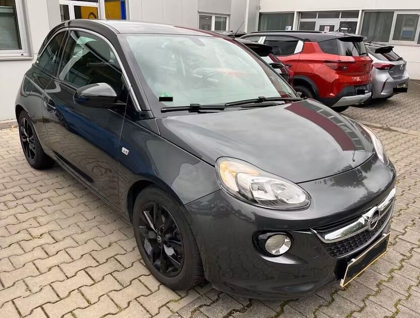 Opel Adam 97.000 km 8.999 € Ditzingen 71254