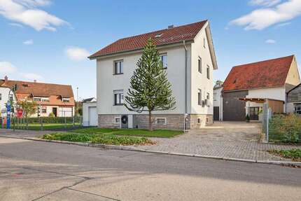 Haus Bruchsal / Helmsheim Helmsheim - 7 Zimmer, 158 m&sup2;, 469.000&euro; | Angebot:23651535