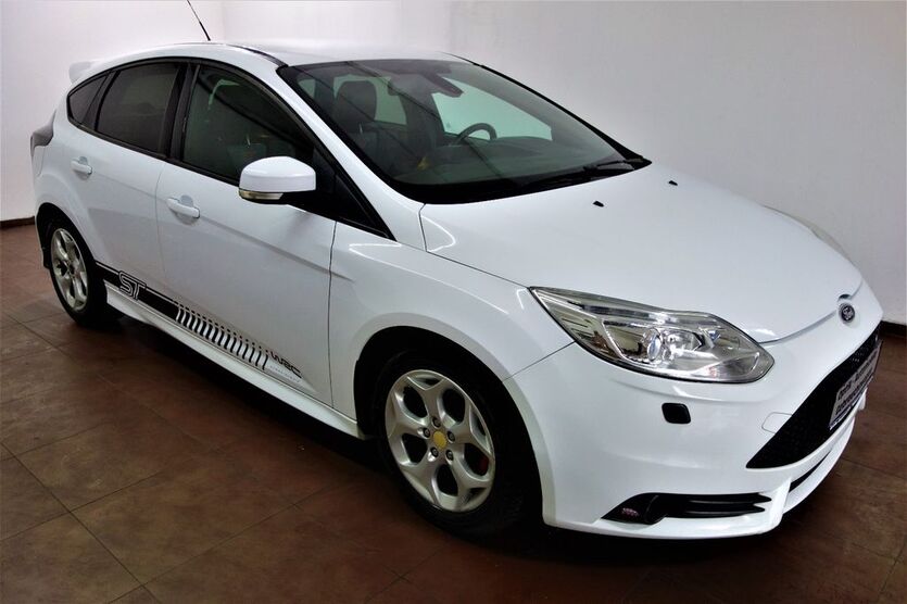 Ford Focus 199.000 km 6.999 € Mühlacker 75417