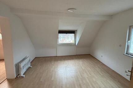 Wohnung zu vermieten ab sofort in 75181 Pforzheim-Eutingen zimmer