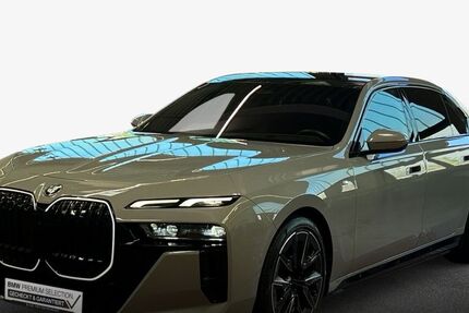 BMW i7 22.505 km 86.380 &euro; Karlsruhe 76227