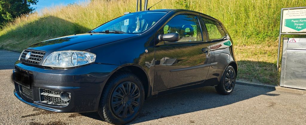 Fiat Punto 235.000 km 1.000 &euro; Königsbach-Stein 75203