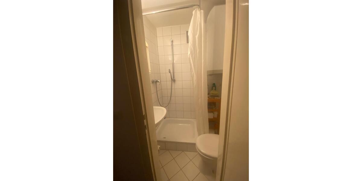 Etagenwohnung Karlsruhe Innenstadt-Ost - 1 Zimmer, 24 m&sup2;, 562&euro; | Angebot:26308409