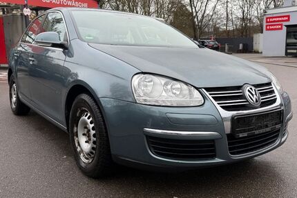 VW Jetta 262.170 km 1.249 &euro; Sindelfingen 71067